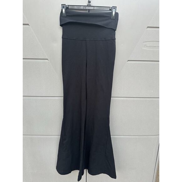 NWT OFFLINE by AERIE OG Foldover High Waisted Super Flare Leggings Black Small - Picture 8 of 16
